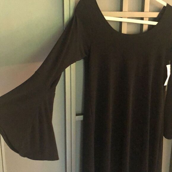 NWT Oh My Bod Little black dress travel dress best cut a line with bell sleeve s - Picture 2 of 5